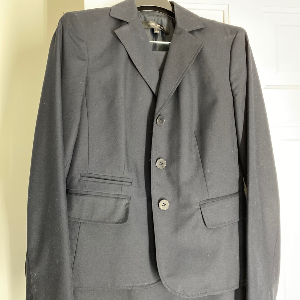 Navy Nine West blazer and skirt